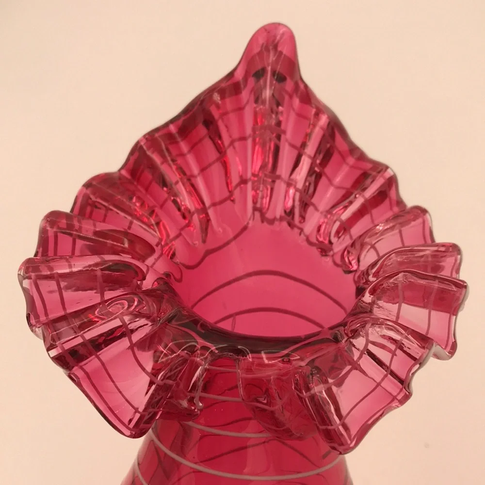VTG Blown Cranberry‎ Glass Jack in the Pulpit Vase w/ Applied White Striping